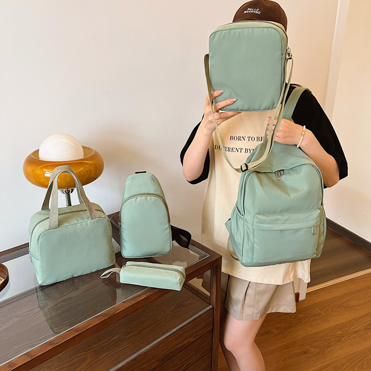 Cloth 5 Piece Bag Set.