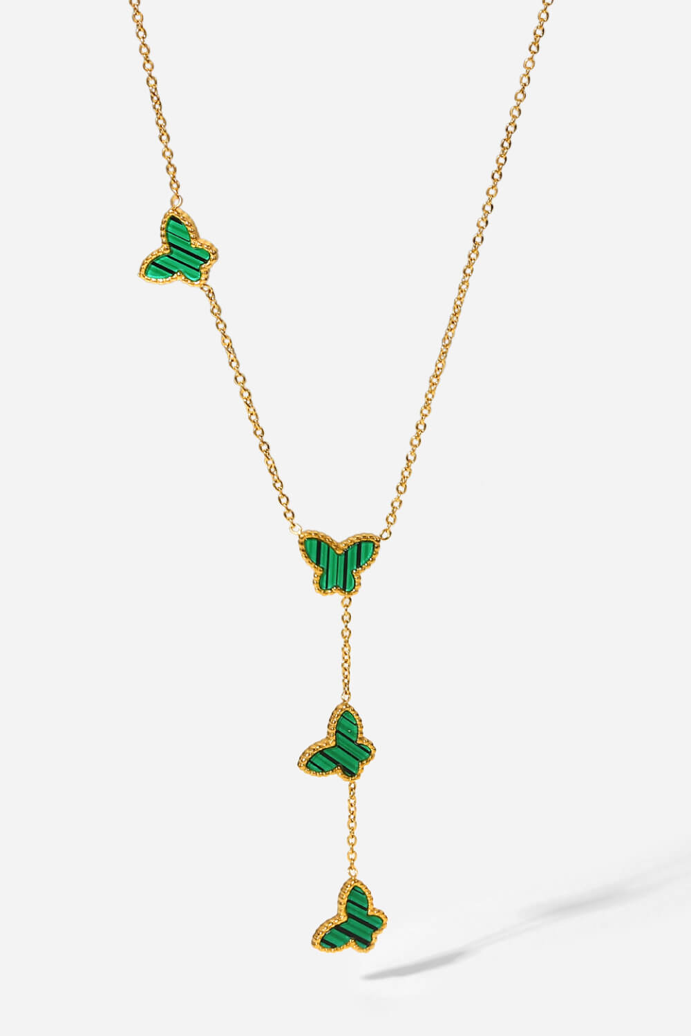 gotta fly butterfly drop necklace gold / one size
